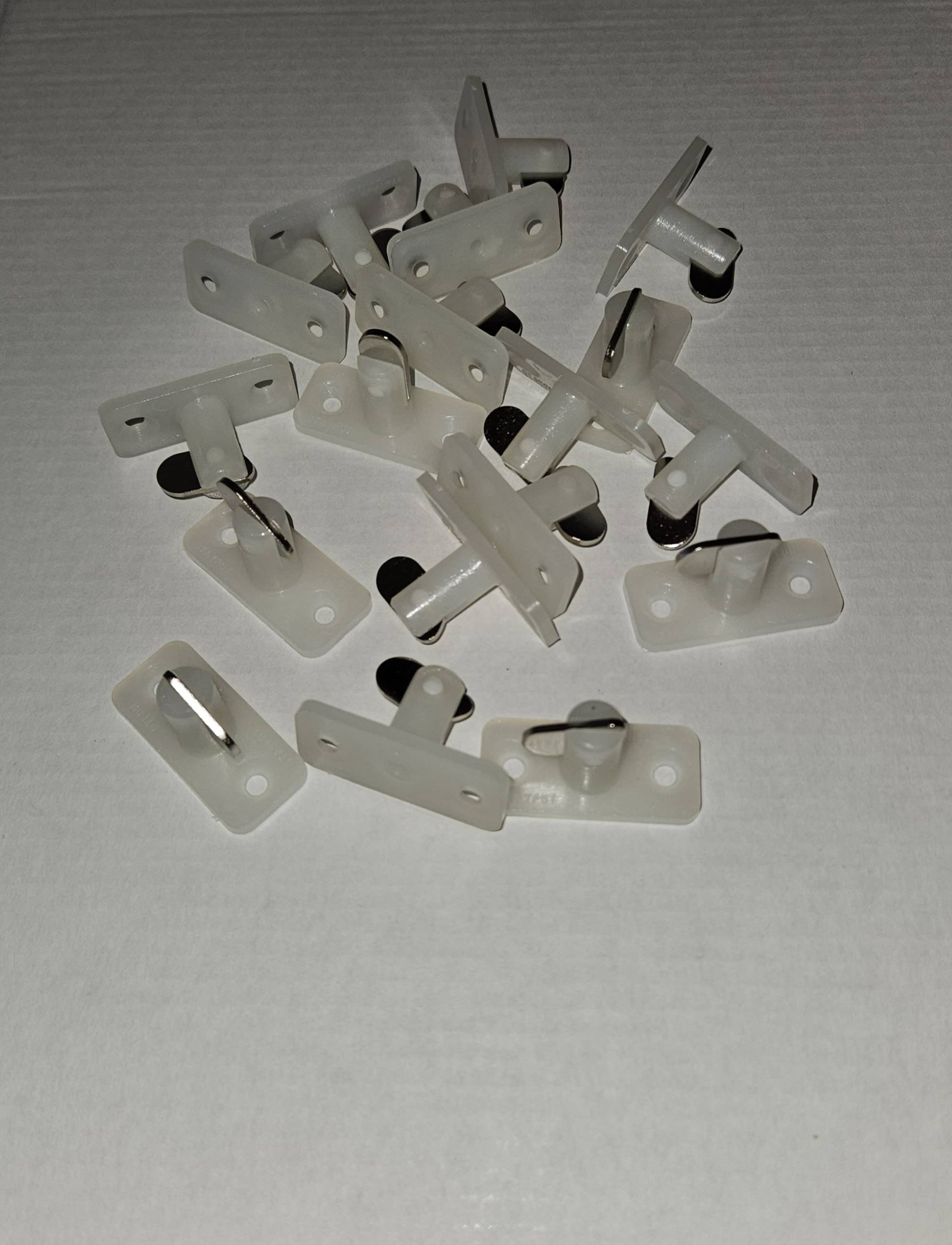 Vertical Clips